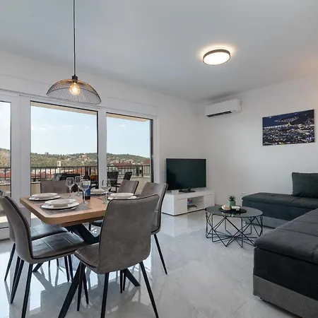 New Bridge Apartman