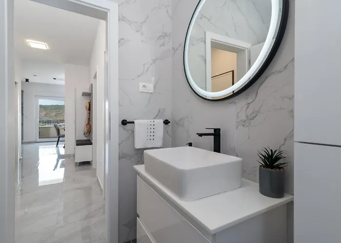 New Bridge Apartment